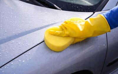 Amenzi de peste 2.000 de lei pentru spălarea vehiculelor și utilajelor pe domeniul public