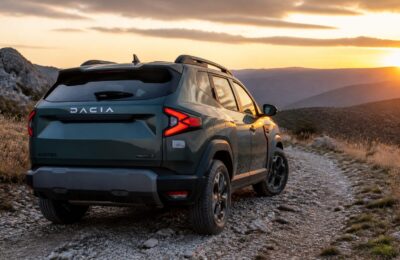 Dacia lansează o versiune Duster hibridă cu GPL și tracțiune 4×4 automată