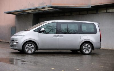 Prefectura Brăila achiziționează un vehicul hibrid de 9 locuri pentru un proiect de mediu