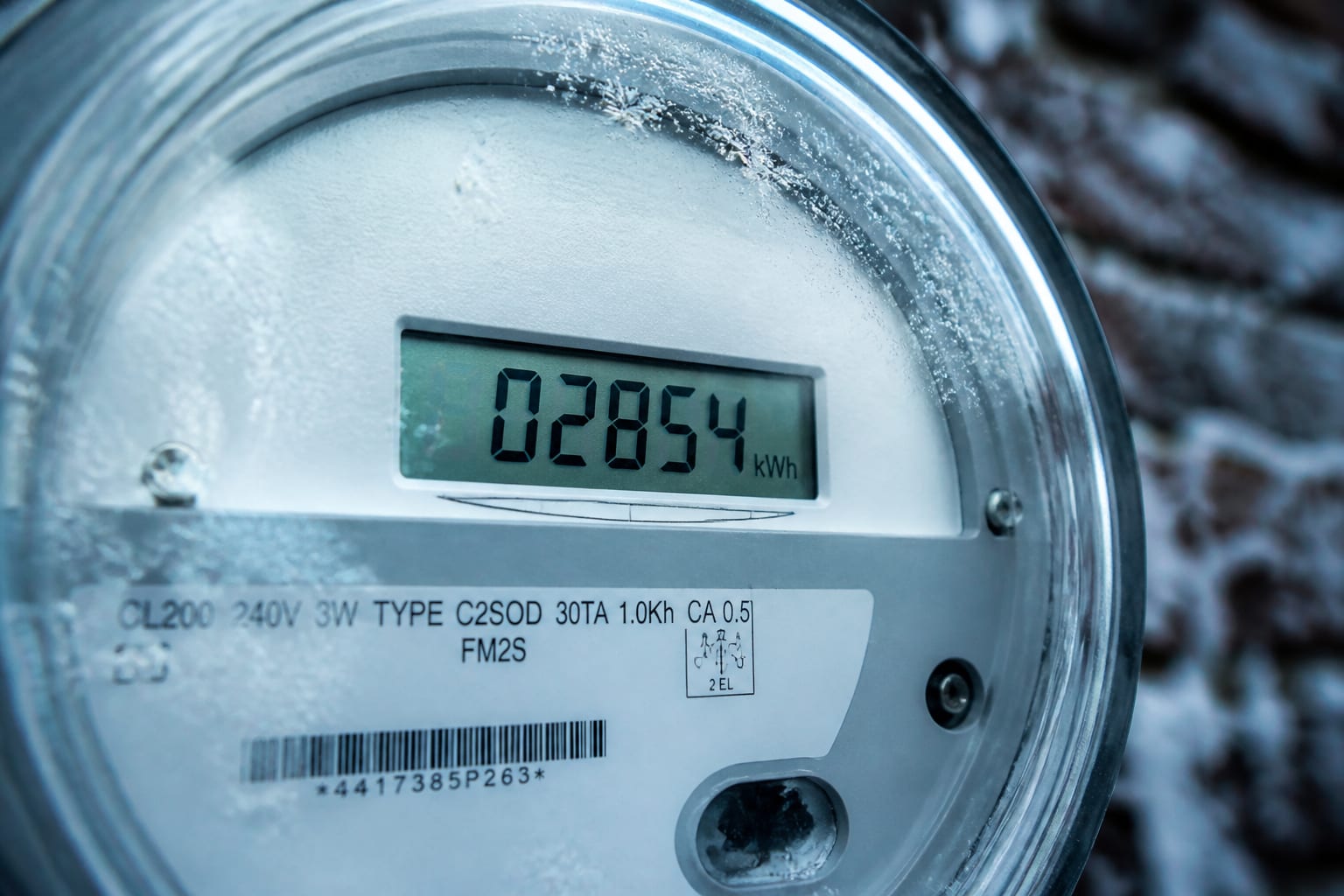 Prețul energiei electrice ar putea crește cu 20% în iarna 2026-2027 la reînnoirea contractelor