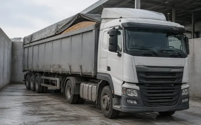 Camion cu exporturi de cereale