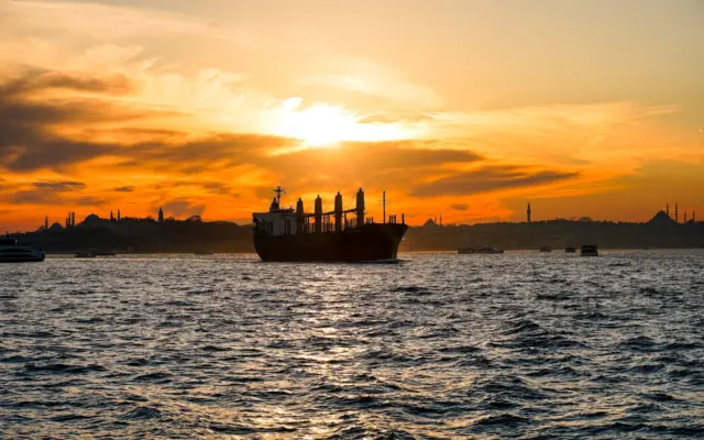 Navă transportând exporturi de grâu
